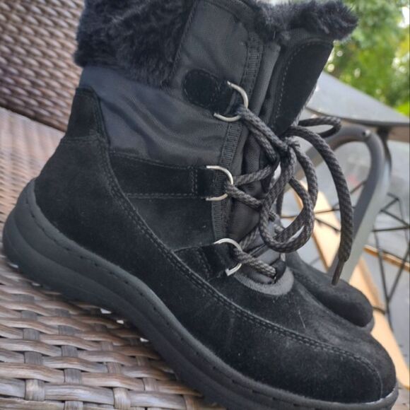 👍 Bare Traps Black Suede Lace up Boots Size 5.5.   A3 - Picture 1 of 6